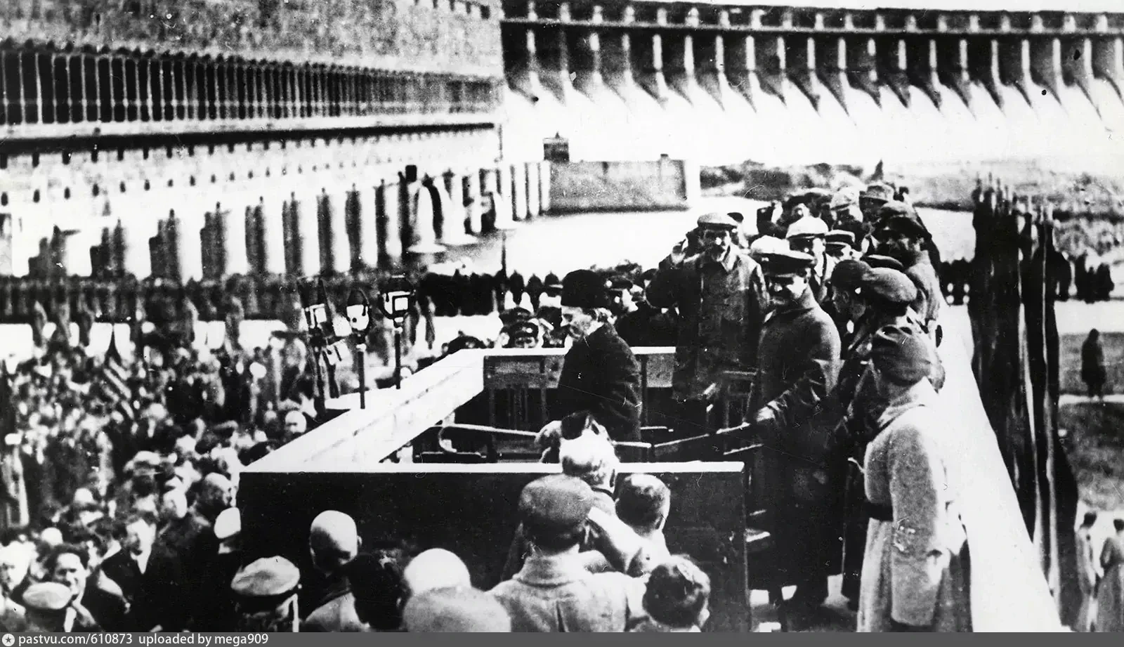 ⚡️ 10 октября 1932 года произошло событие, навсегда изменившее историю мировой энергети...