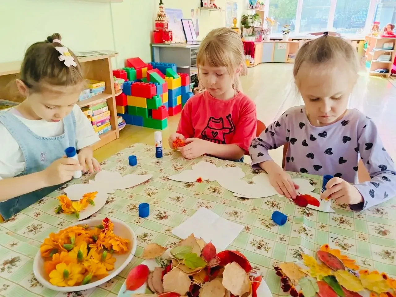 🦋 Осенний калейдоскоп в группе!