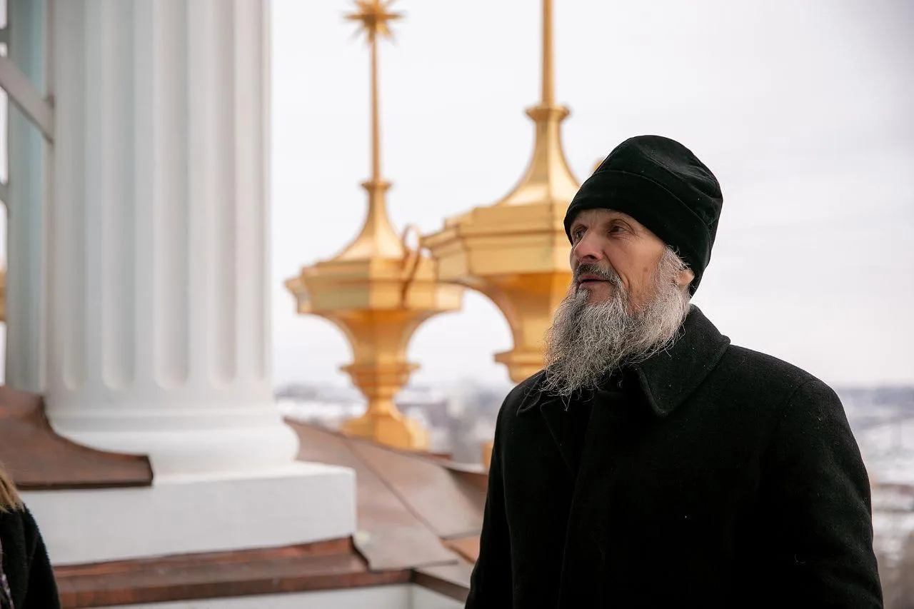 Сегодня годовщина как отошел ко Господу отец Василий 🙏🏻 прошу ваших молитв о нем!