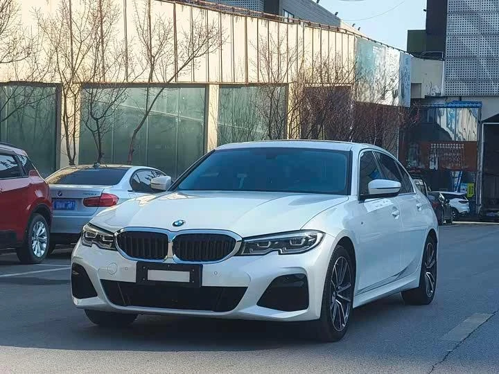 🔥 BMW 320Li M Sport Package 2,0T, 2022