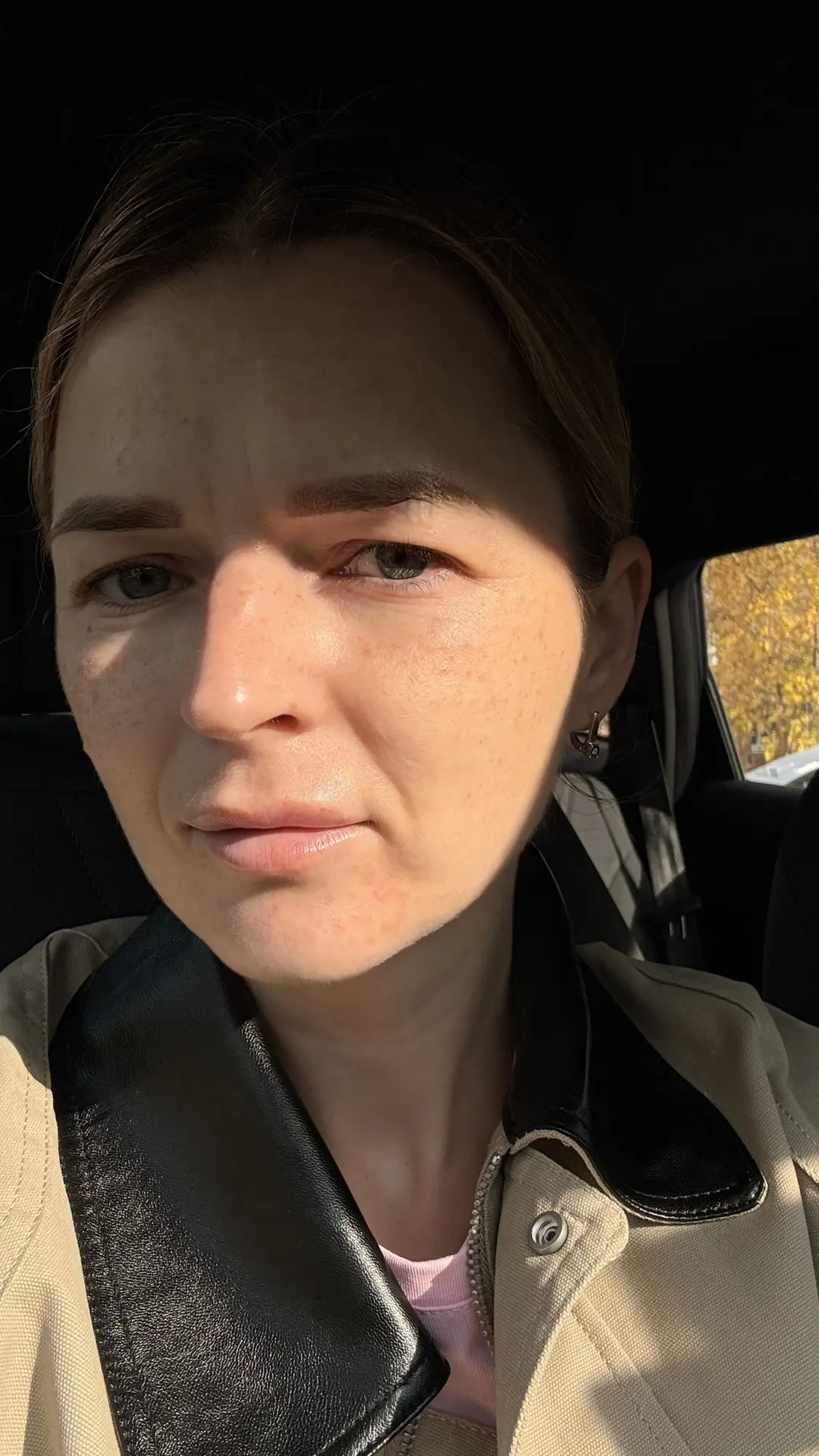 Макар: Ты опять сделала эти прыщи?