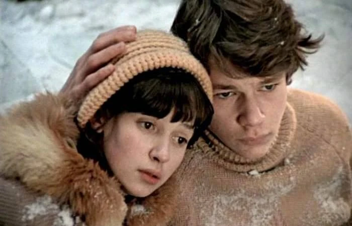 🎬 Кадр из фильма «Вам и не снилось» 1980 года.