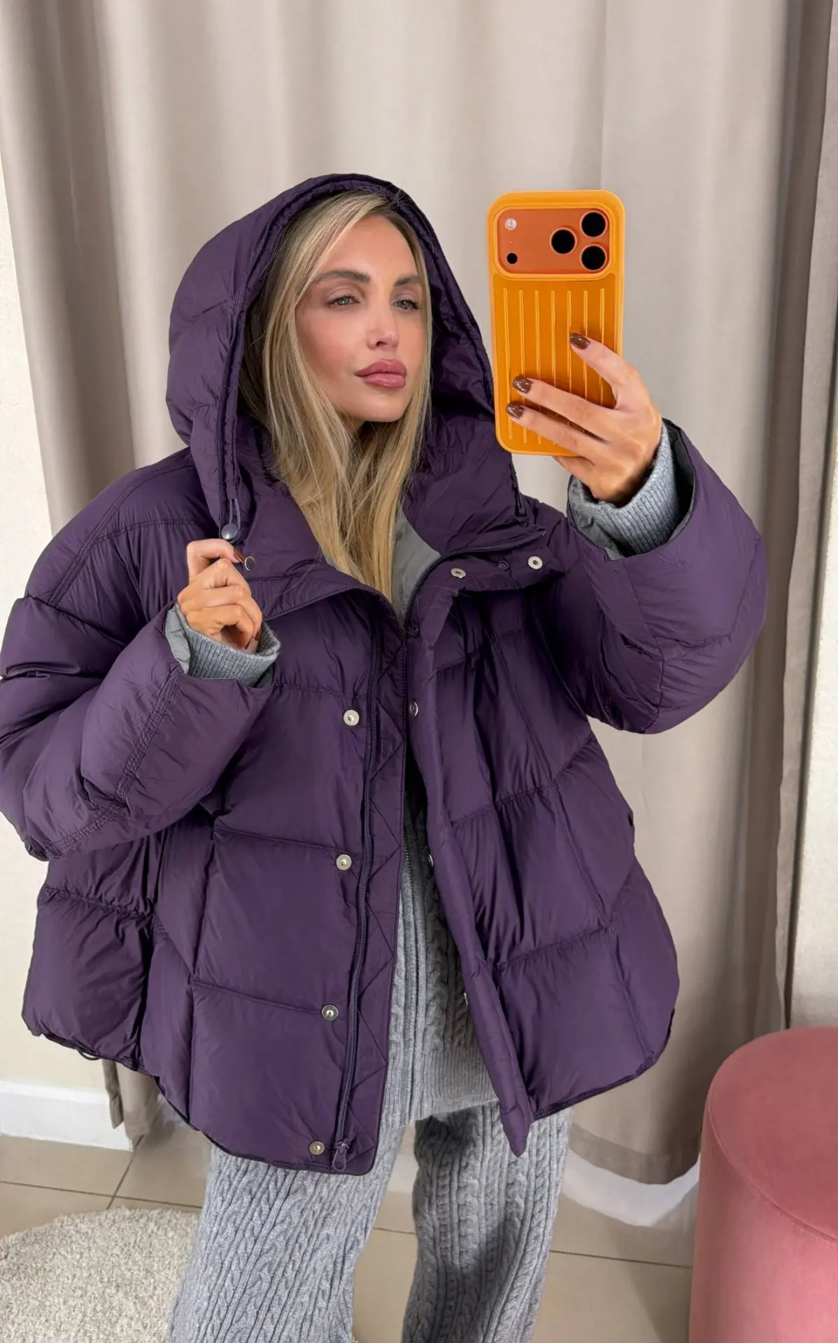 Ну все внимание на этот цвеееет💔