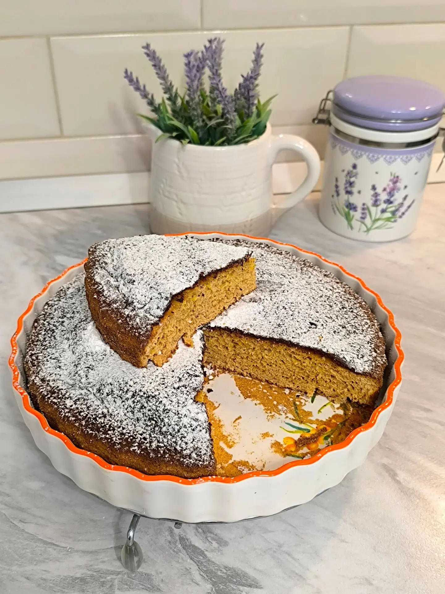 Сегодня в своих старых талмудах по кулинарии нашла рецепт пирога 🍰, где муку заменяет ...