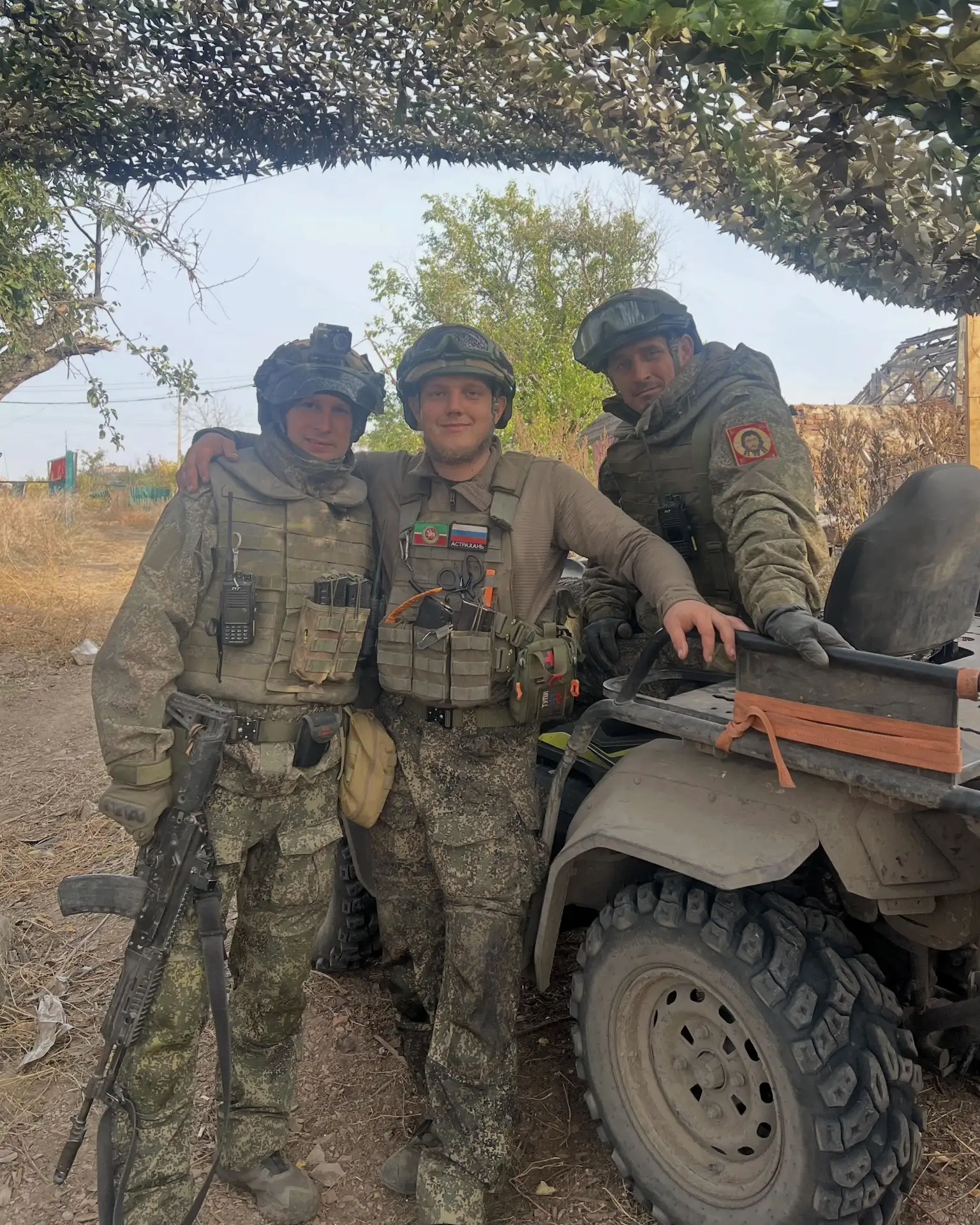 Держим рубежи, бережём друг друга. Спасибо за поддержку. Вместе мы сила 💪🏻🇷🇺