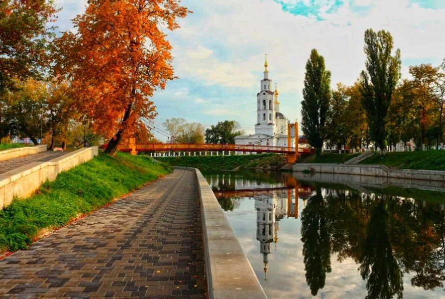 В выходные в Орловской области будет тепло и облачно: погода на 10-11 октября