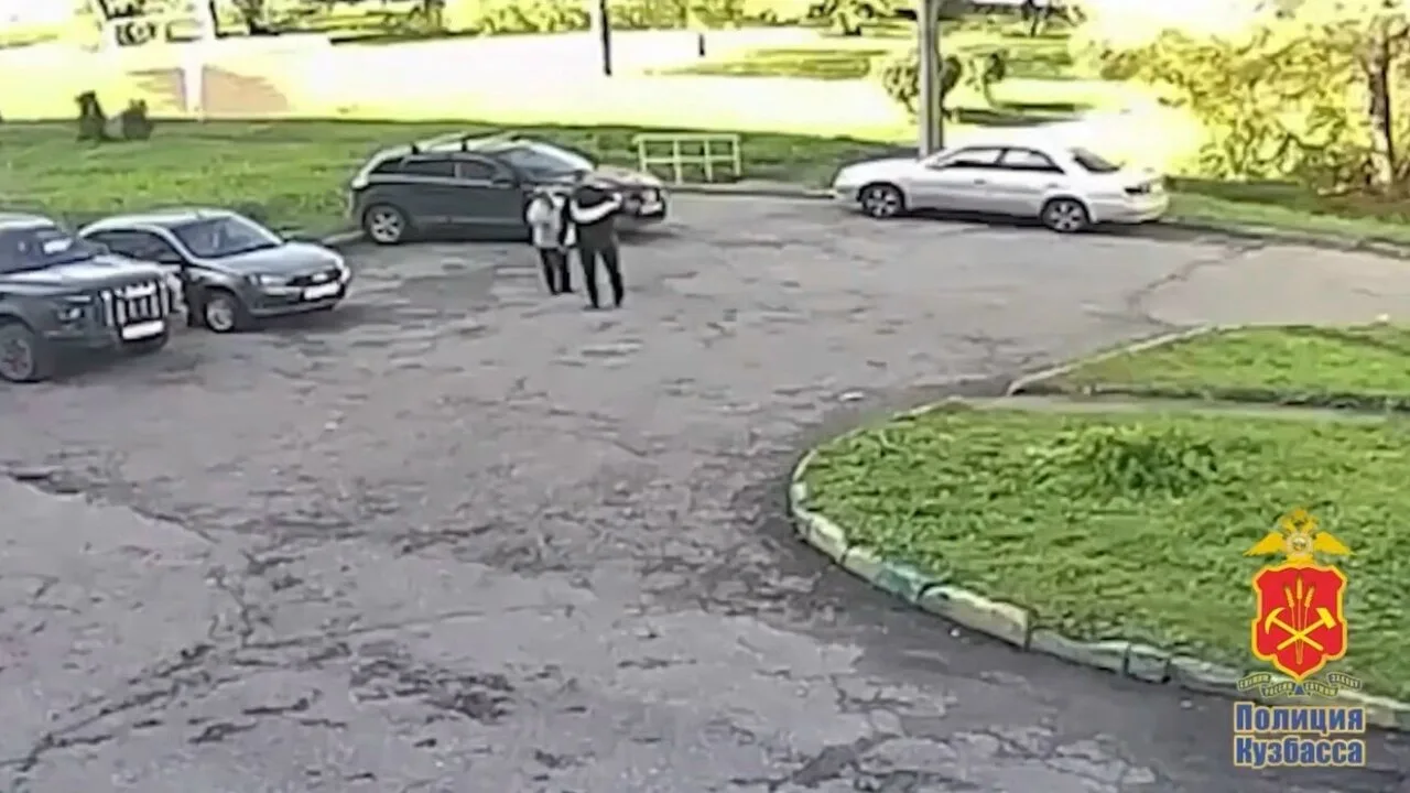 🚨 79-летняя пенсионерка из Новокузнецка отдала мошенникам 1,4 млн рублей за «проверку»...