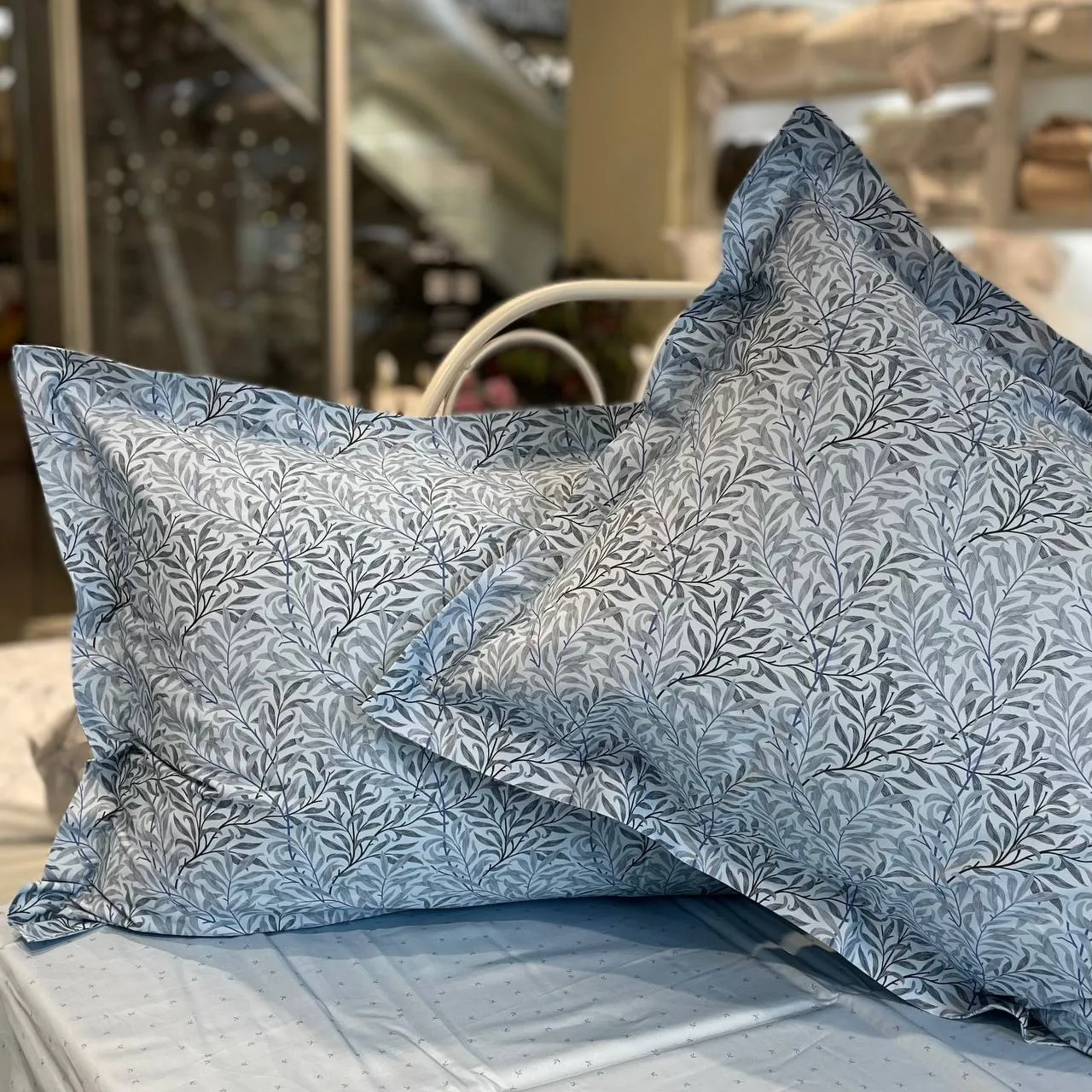 🪴В 1887 году Уильям Моррис создал этот рисунок, вдохновляясь ивами у своего дома в Кел...