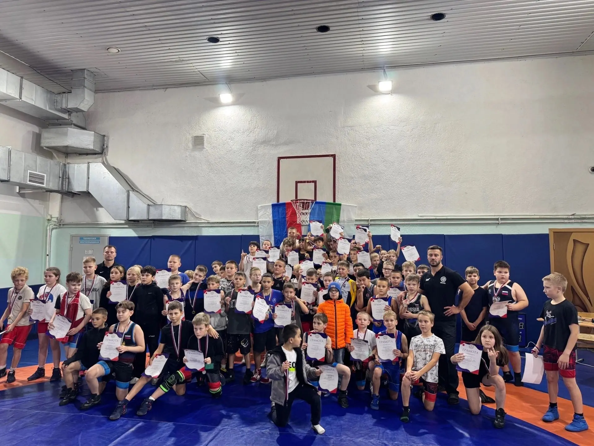 🤼‍♂️🔥 ЭЖВИНСКАЯ ШКОЛА БОРЬБЫ ЗАДАЁТ ВЫСОКУЮ ПЛАНКУ! 16 ПОБЕД ИЗ 23 — НАШ РЕЗУЛЬТАТ! 🥇🏆