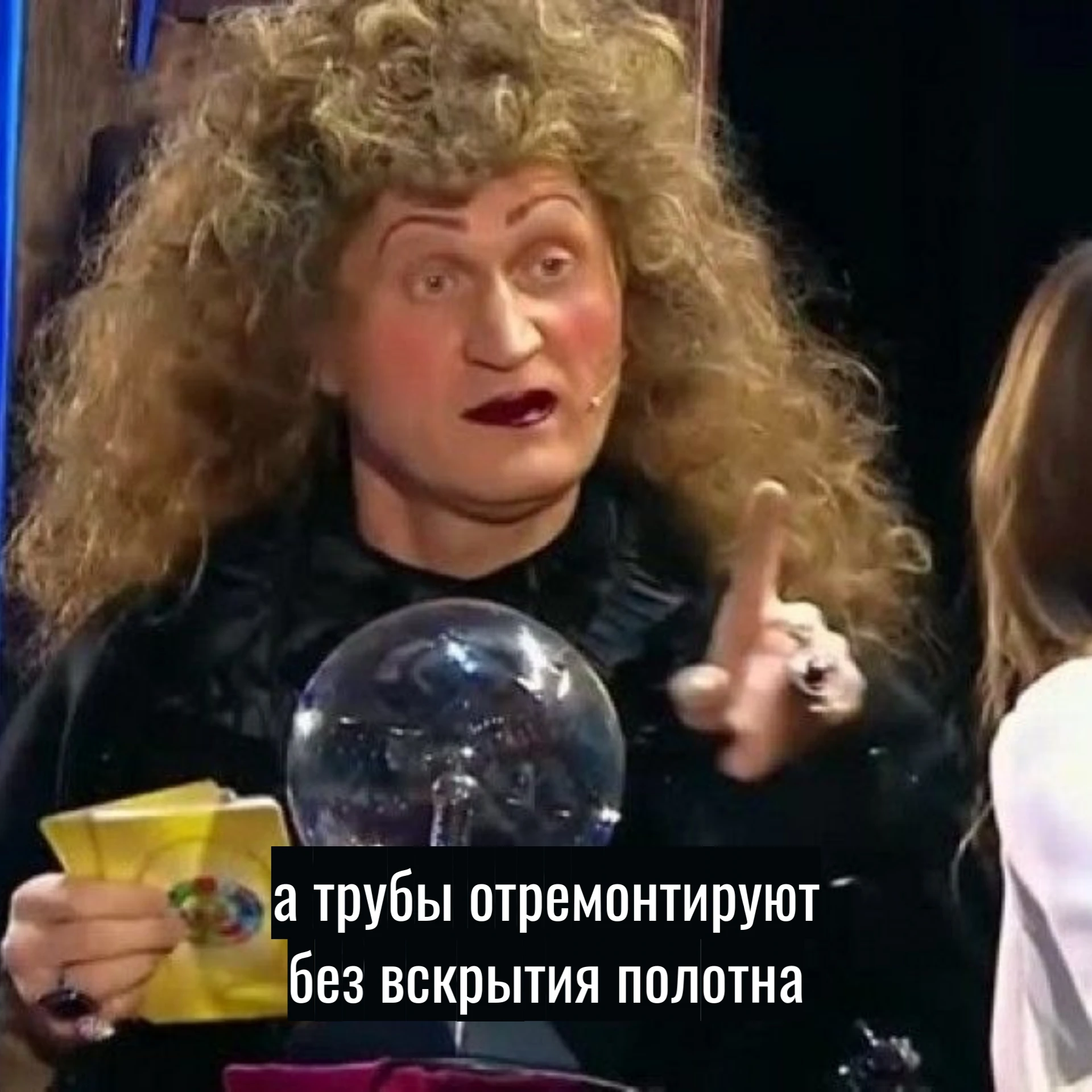 В Калининграде научились укладывать трубы, не вскрывая асфальт.