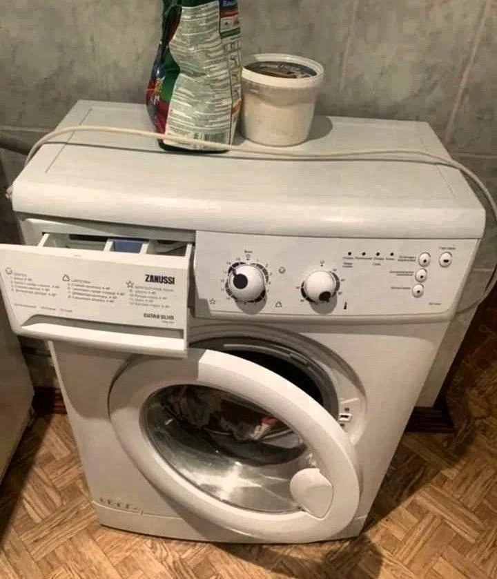 😅Исследование показало, что каждый третий зумер не умеет пользоваться стиральной машиной.