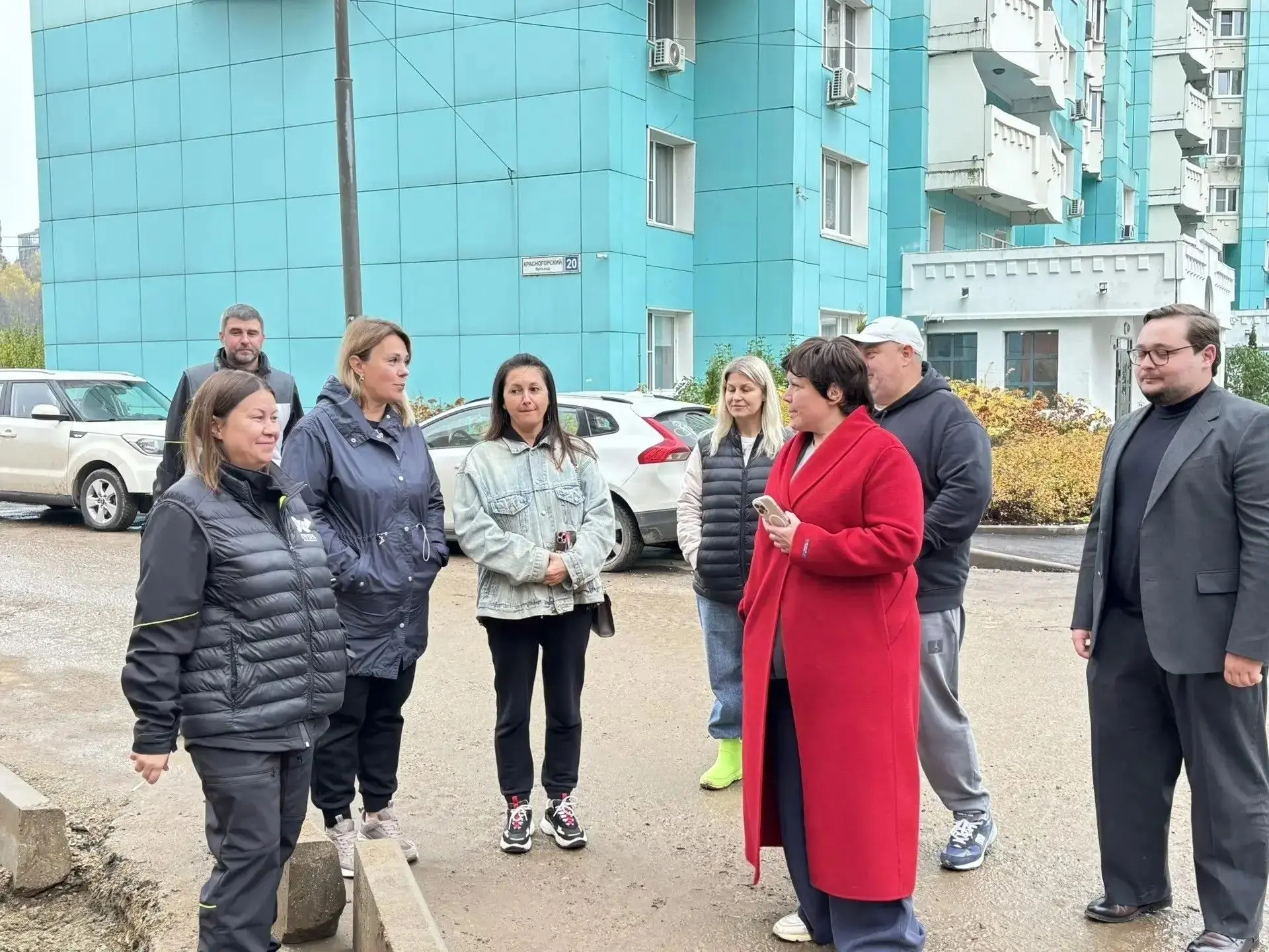 Заместитель главы администрации Красногорска Елена Горшкова провела плановый обход Павш...