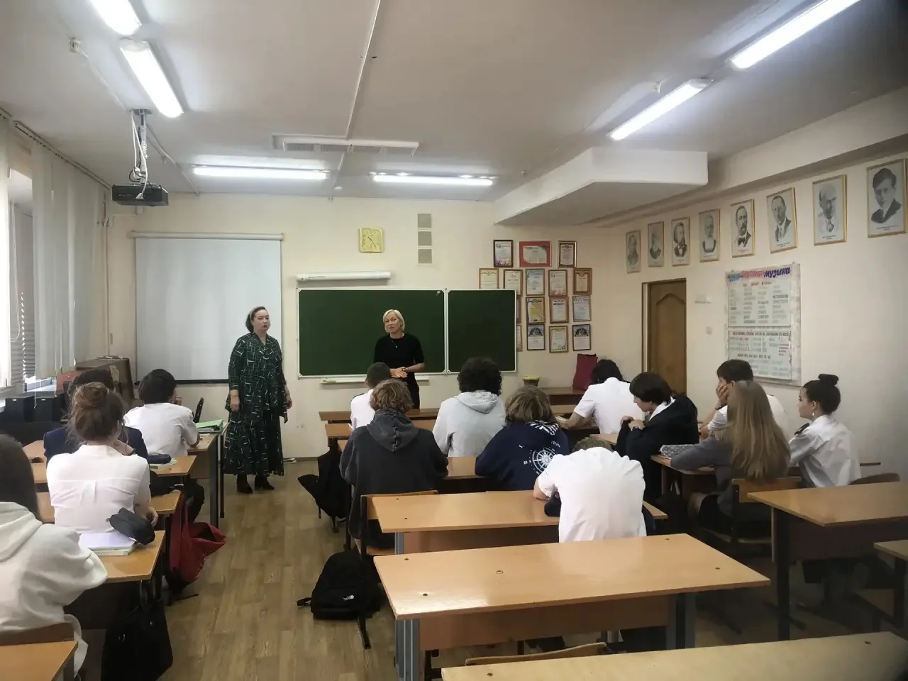 С целью своевременного правового просвещения и оказания помощи детям , формирования уст...