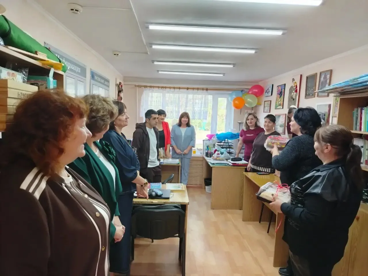✍🏻Сегодня сотрудники СДК «Александровский» и Александровской библиотеки №1 посетили МБ...