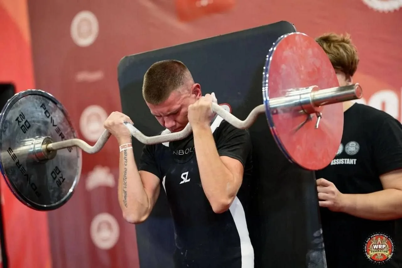 🔥 Наш парень из Грайворона — новый король пауэрспорта!