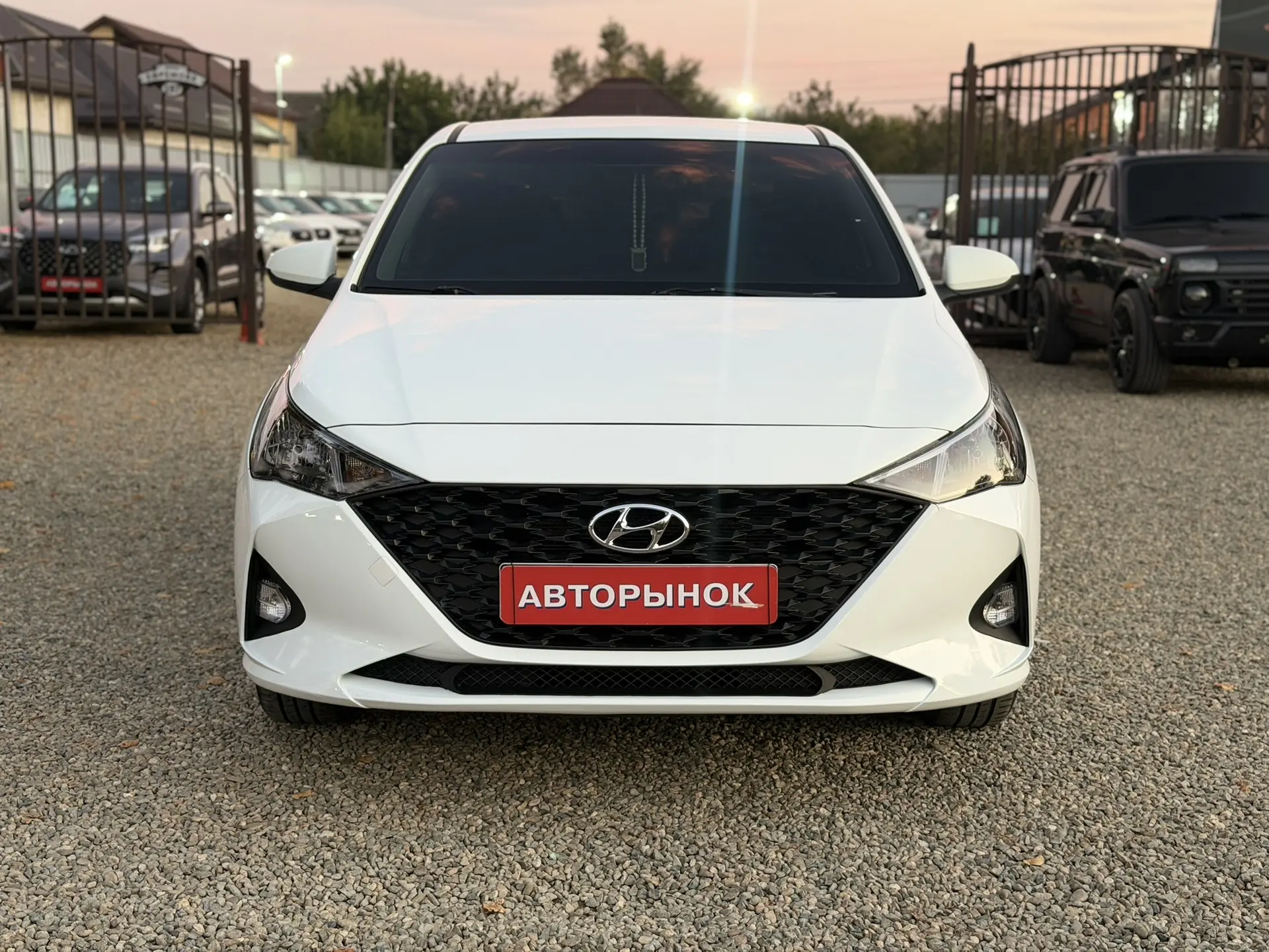 👉🏻Смотрим обзор на HYUNDAI SOLARIS 2018, задать вопросы и забронировать автомобиль мо...