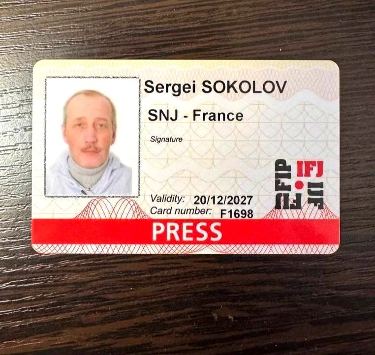 Главреда «Новой газеты»* Сергея Соколова, у которого ранее прошли обыски, отпустили пос...