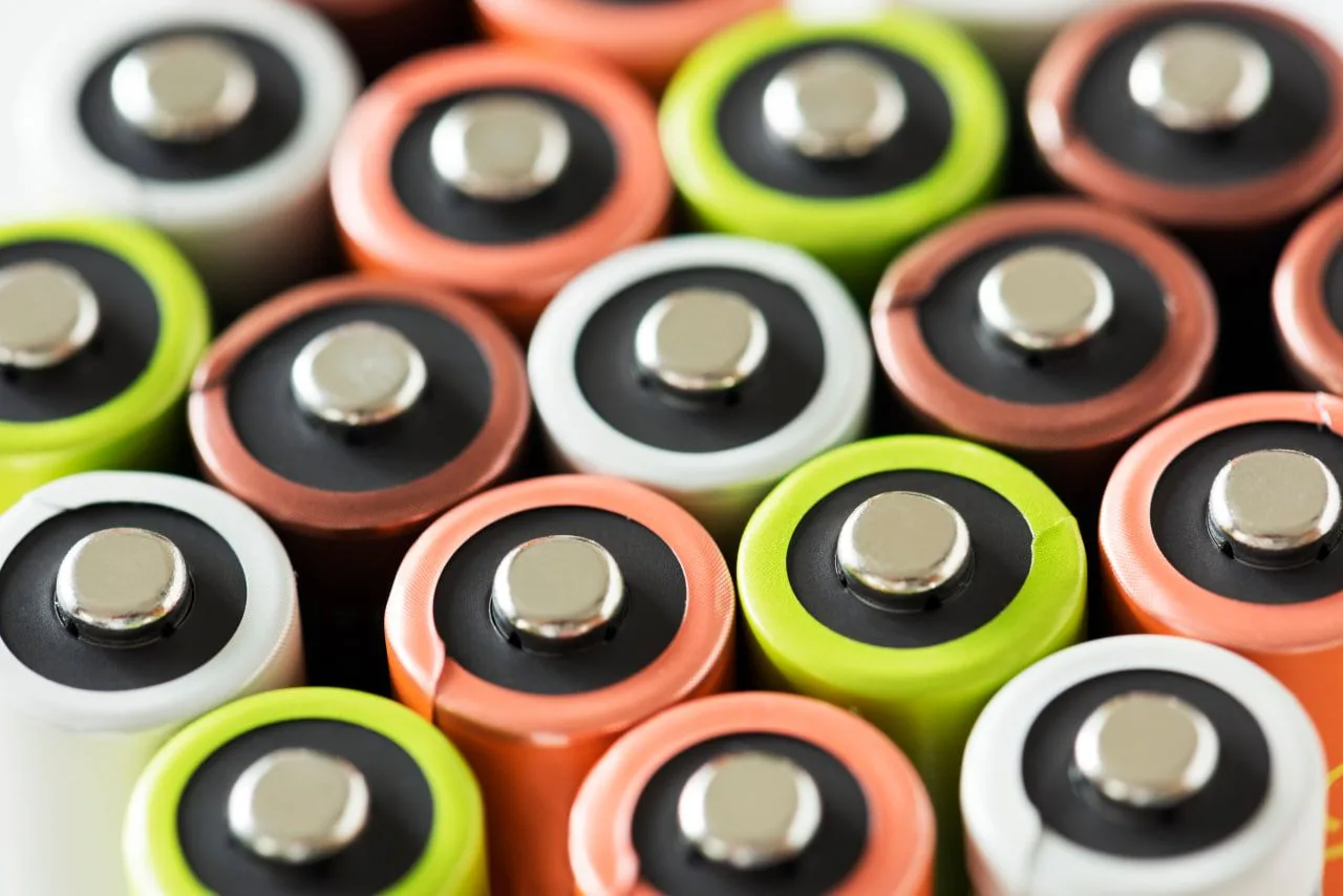 🔋 Российские ученые впервые «прощупали» батарею прямо во время работы.