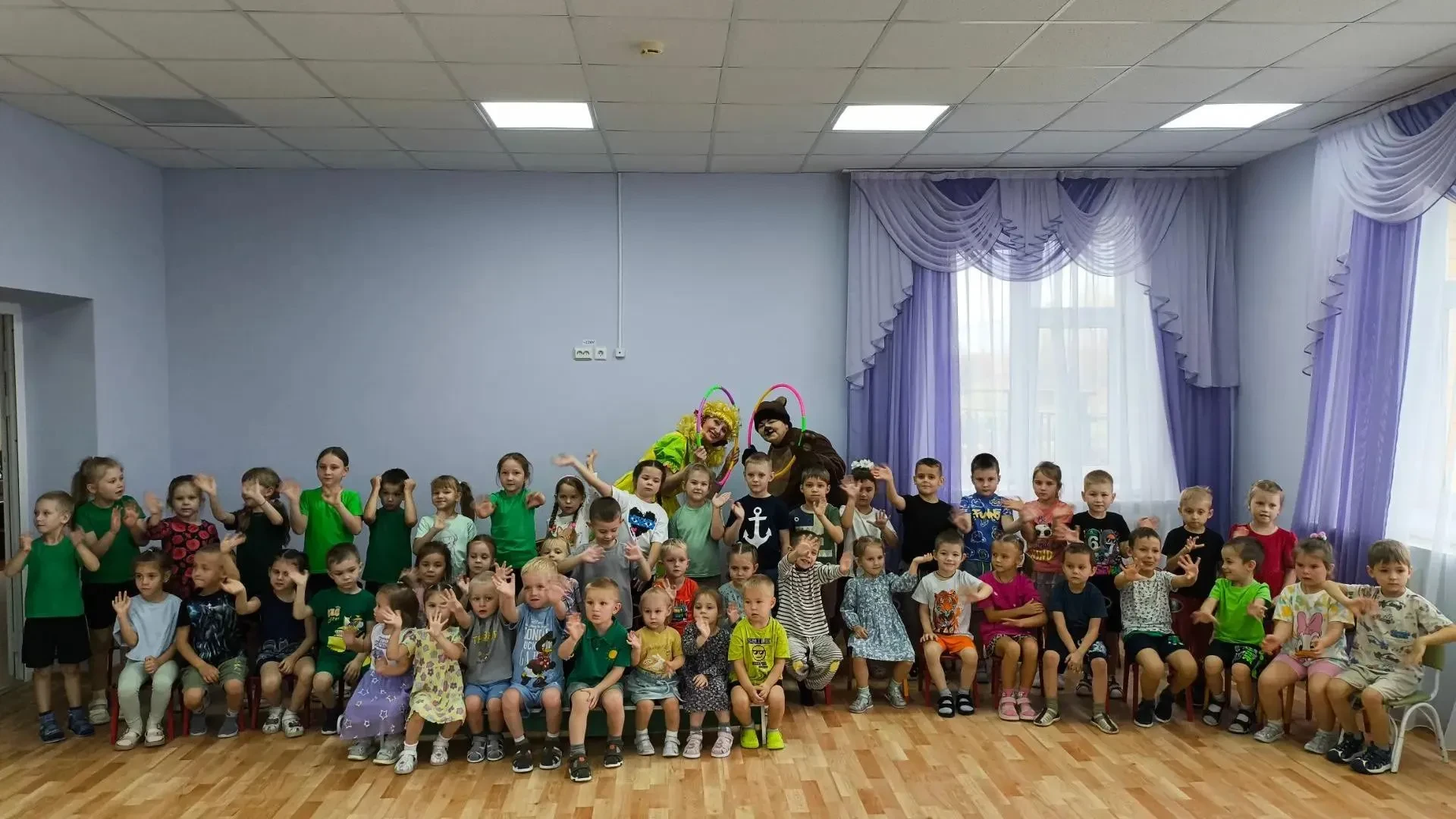 🗓️14 октября Ириска и плюшевый медвежонок Винни-Пух навестили воспитанников детского с...