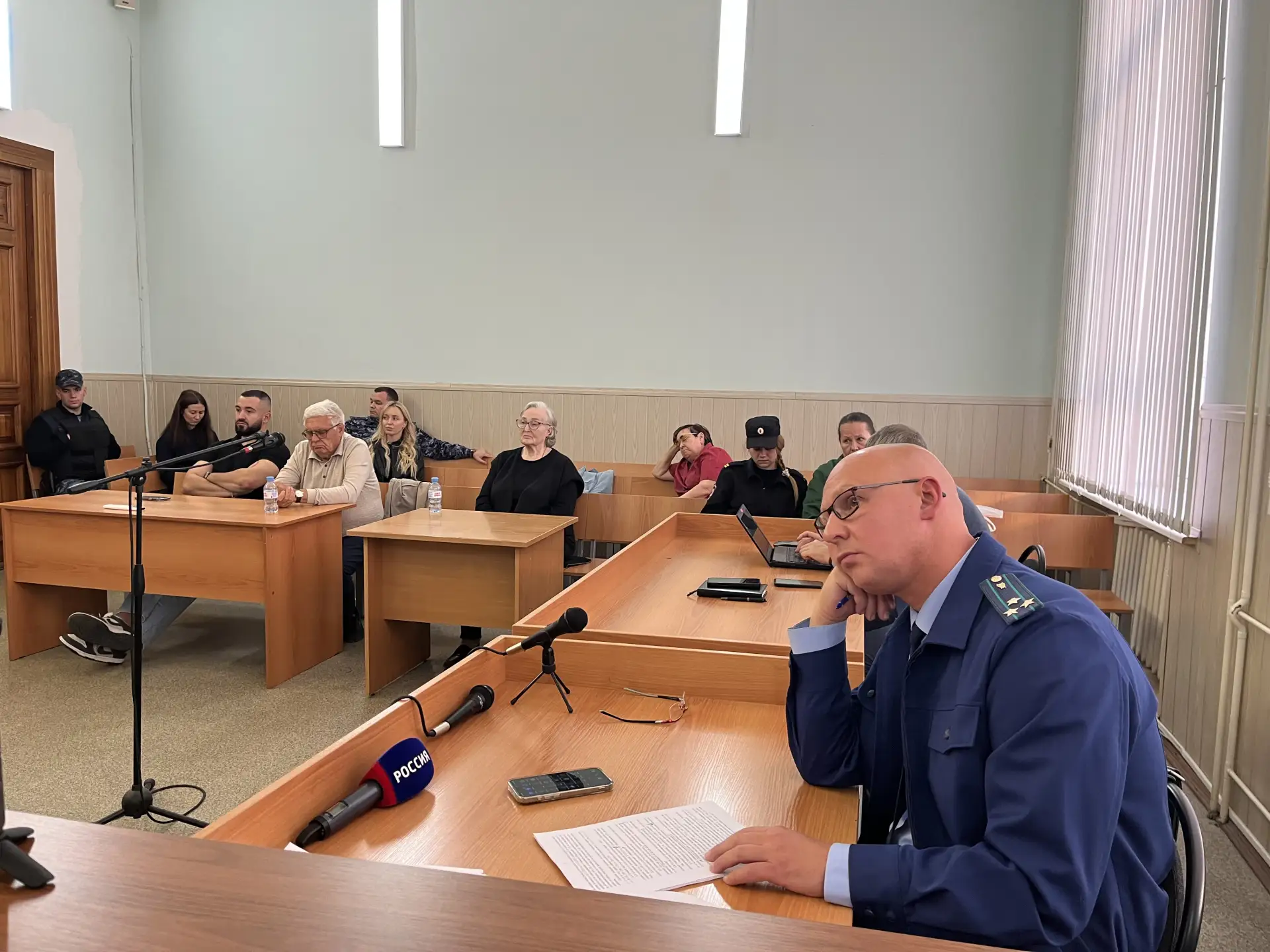 Объявлен часовой перерыв заседания в связи с ухудшением самочувствия Екатерины Тарховой