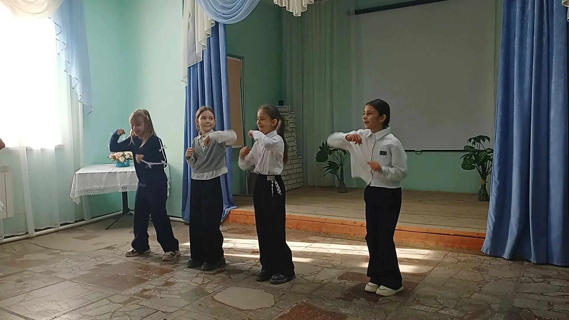 ✨ Привет, друзья! Мы хотим поделиться с вами яркими впечатлениями от нашей игровой прог...