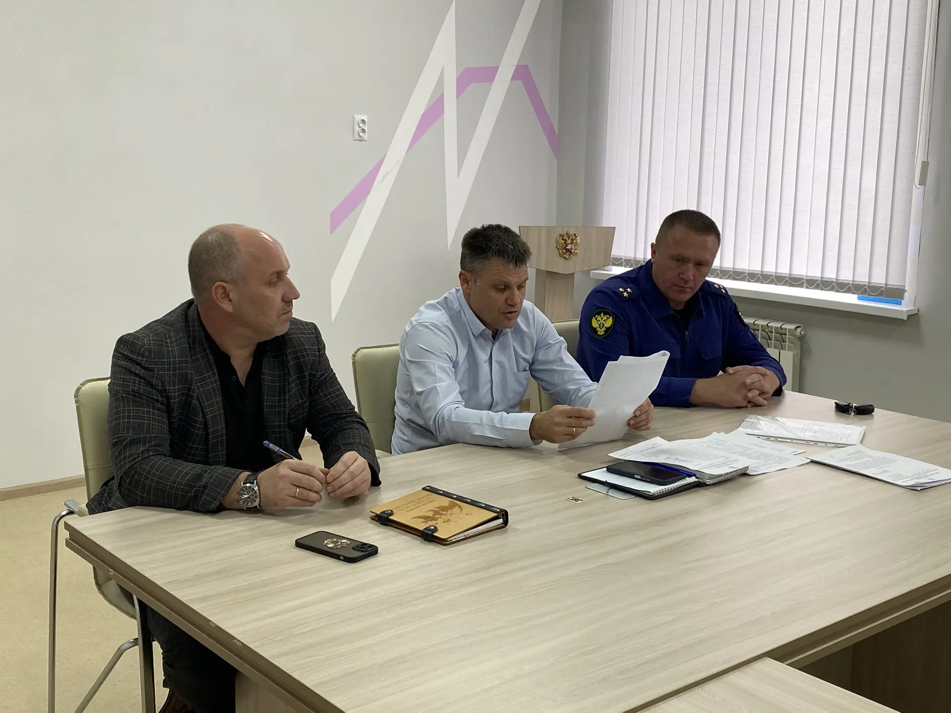 Сегодня состоялось второе заседание Муниципального Собрания Александрово-Гайского муниц...