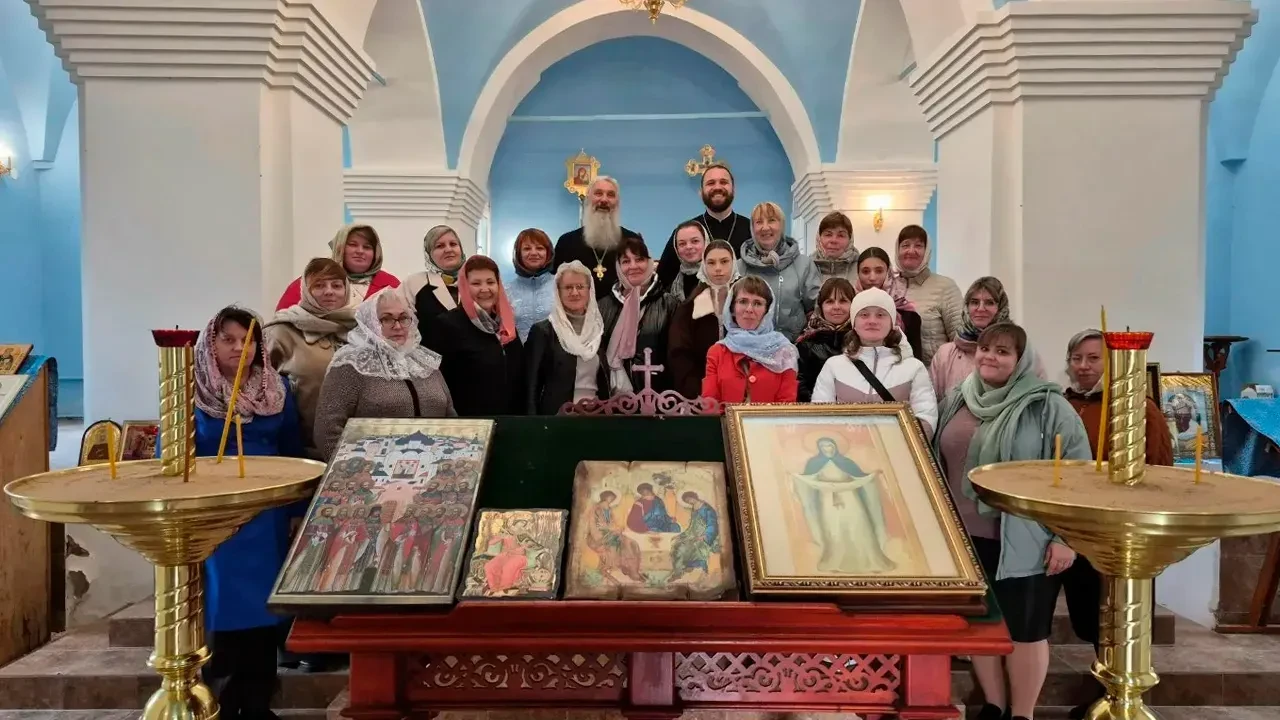🏛 Духовные маршруты: зарайские педагоги посетили святыни округа
