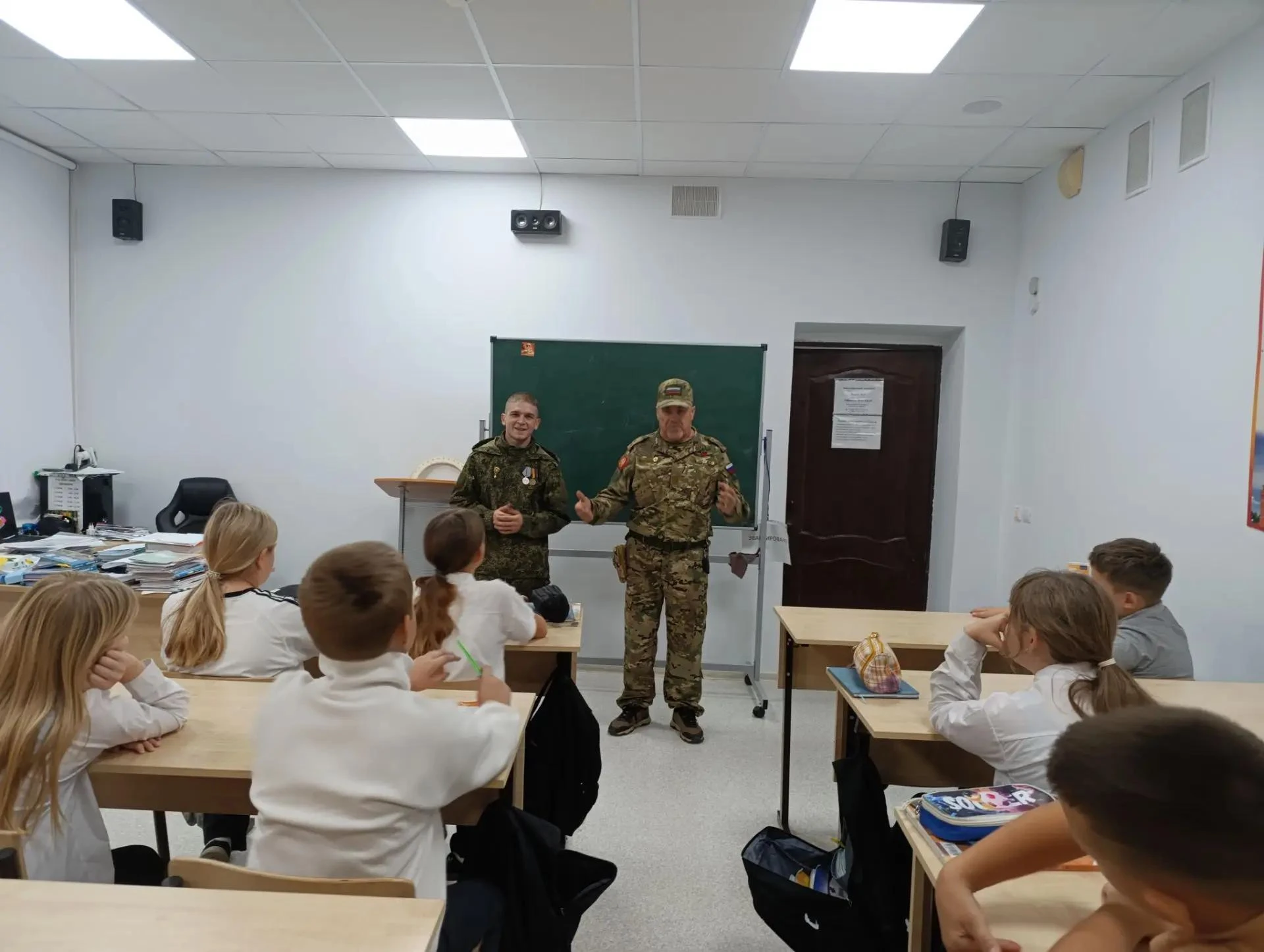 Бывший ученик, а ныне — защитник Отечества!