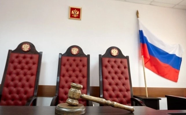 В Самаре чиновника оштрафовали за отписку на жалобу жителя.
