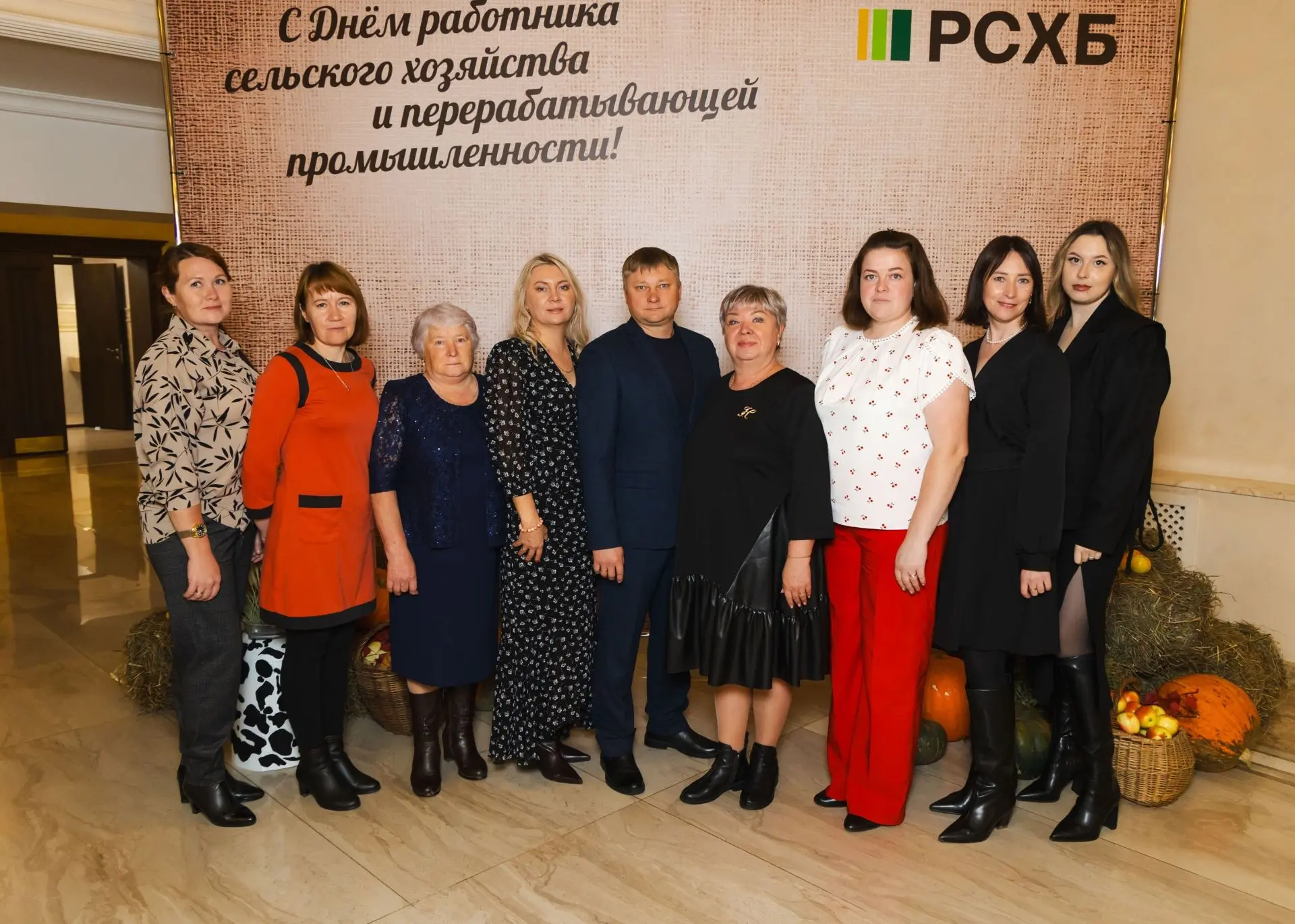 Делегация Каракулинского района приняла участие в празднике ко Дню работника сельского ...