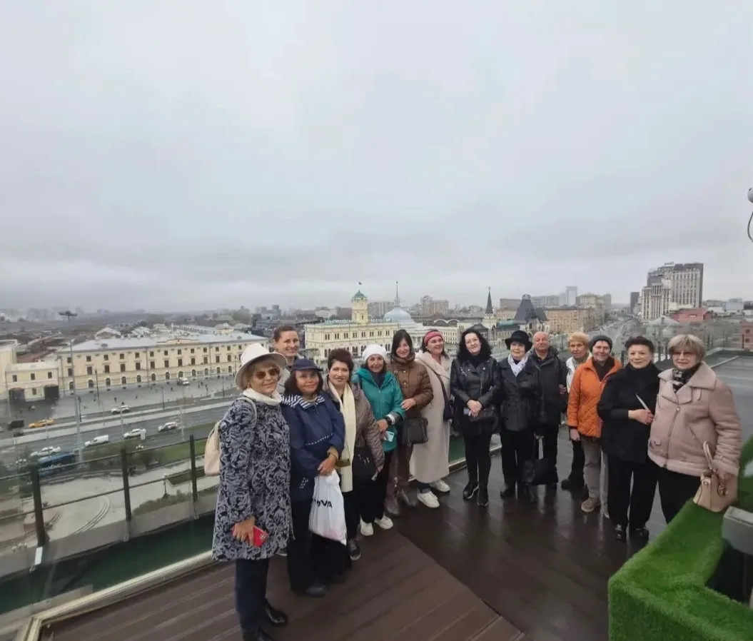 ☀️ Ветераны и советники поднялись на смотровую площадку Казанского вокзала