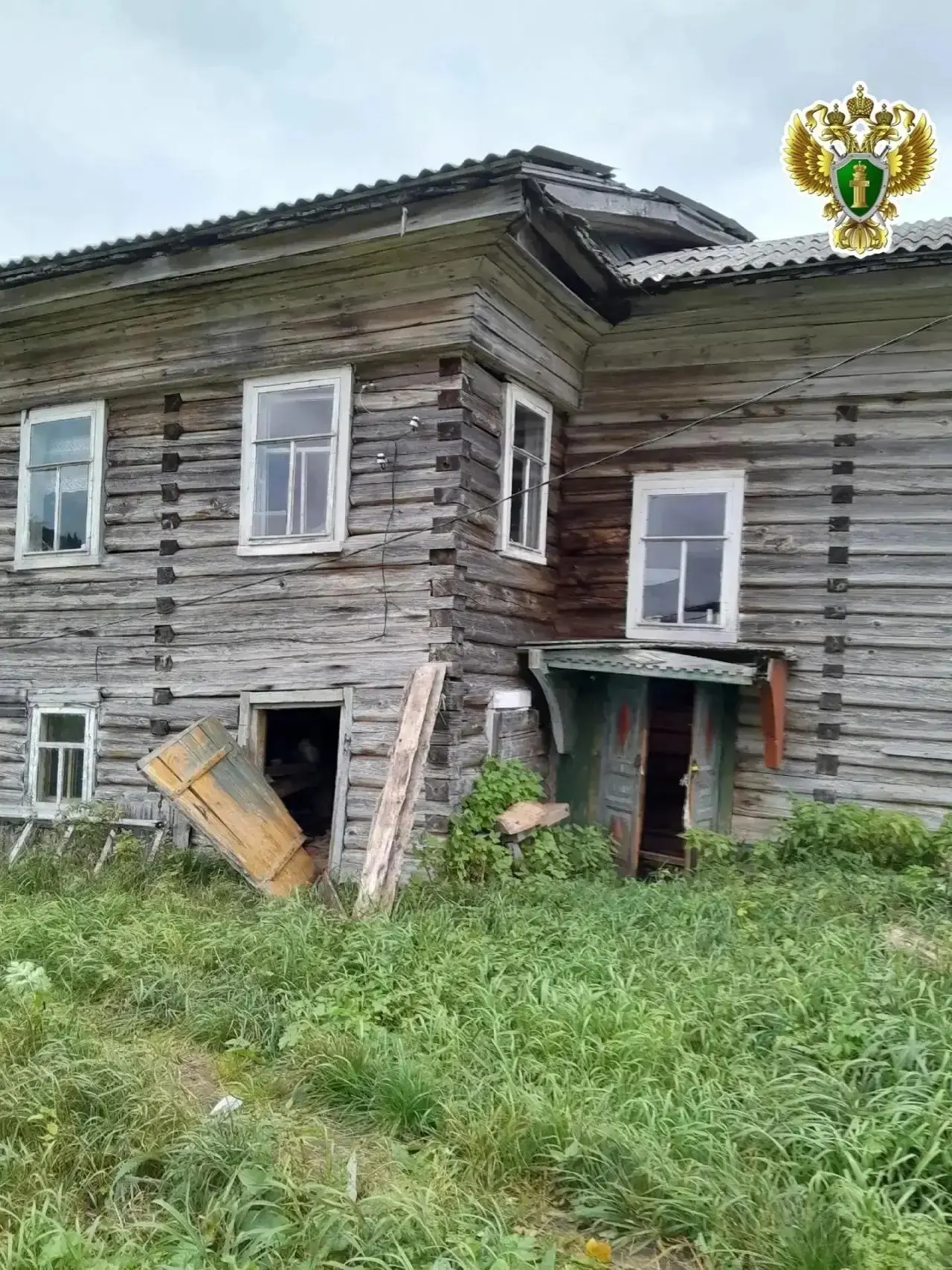 ⚡️ МЕДВЕДИ ЗАХОДЯТ В ДОМА В АРХАНГЕЛЬСКОЙ ОБЛАСТИ