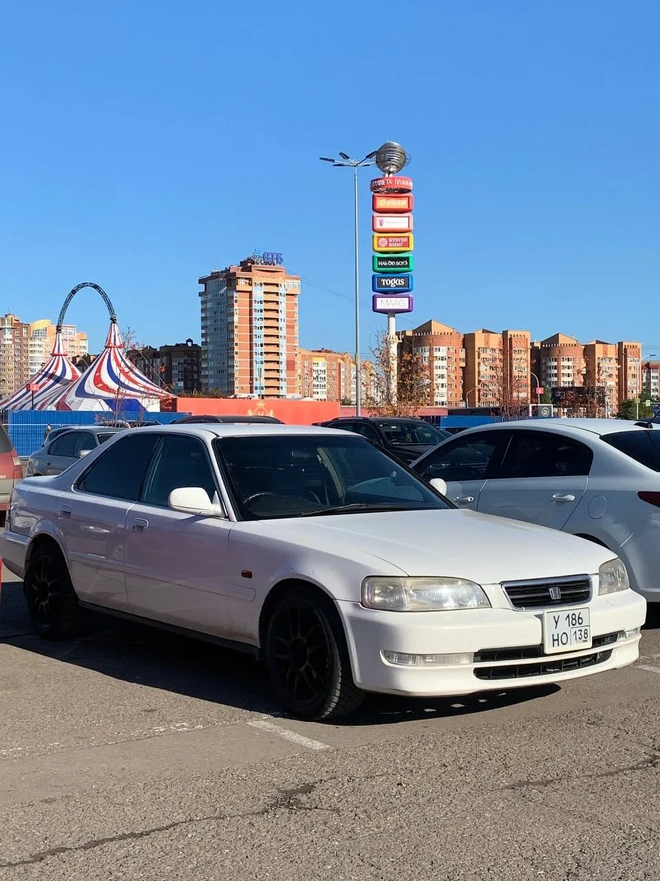 Продам Honda inspire 1997