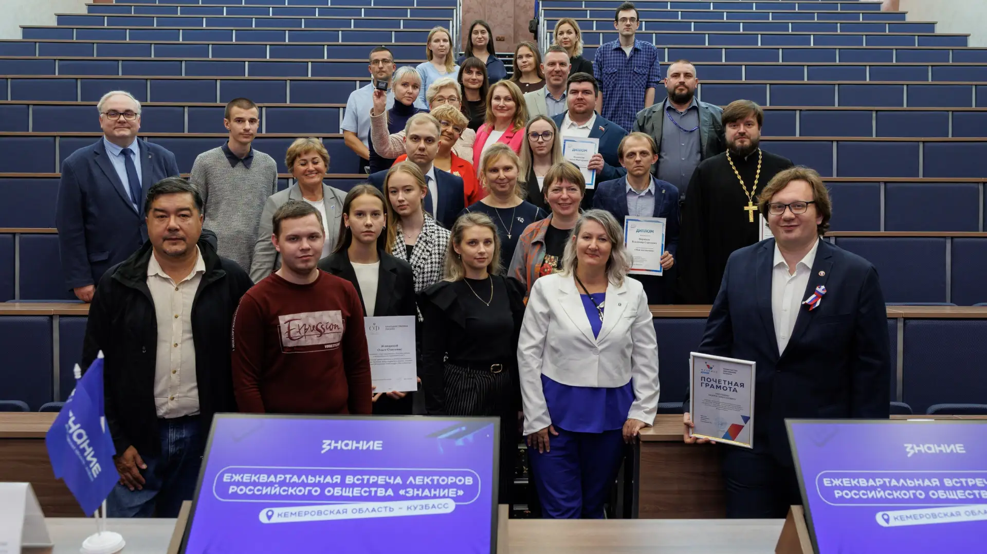 🔔 Научно-популярному проекту «Живу наукой» – полгода!