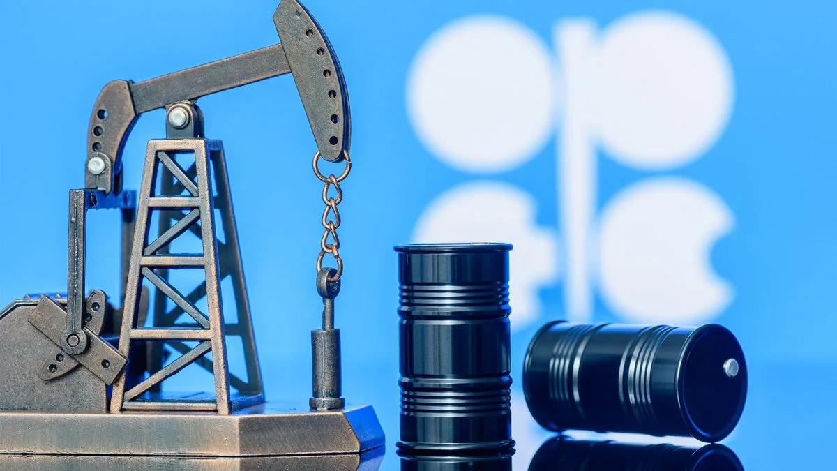 ОПЕК ухудшила прогноз спроса на нефть шестой раз за год