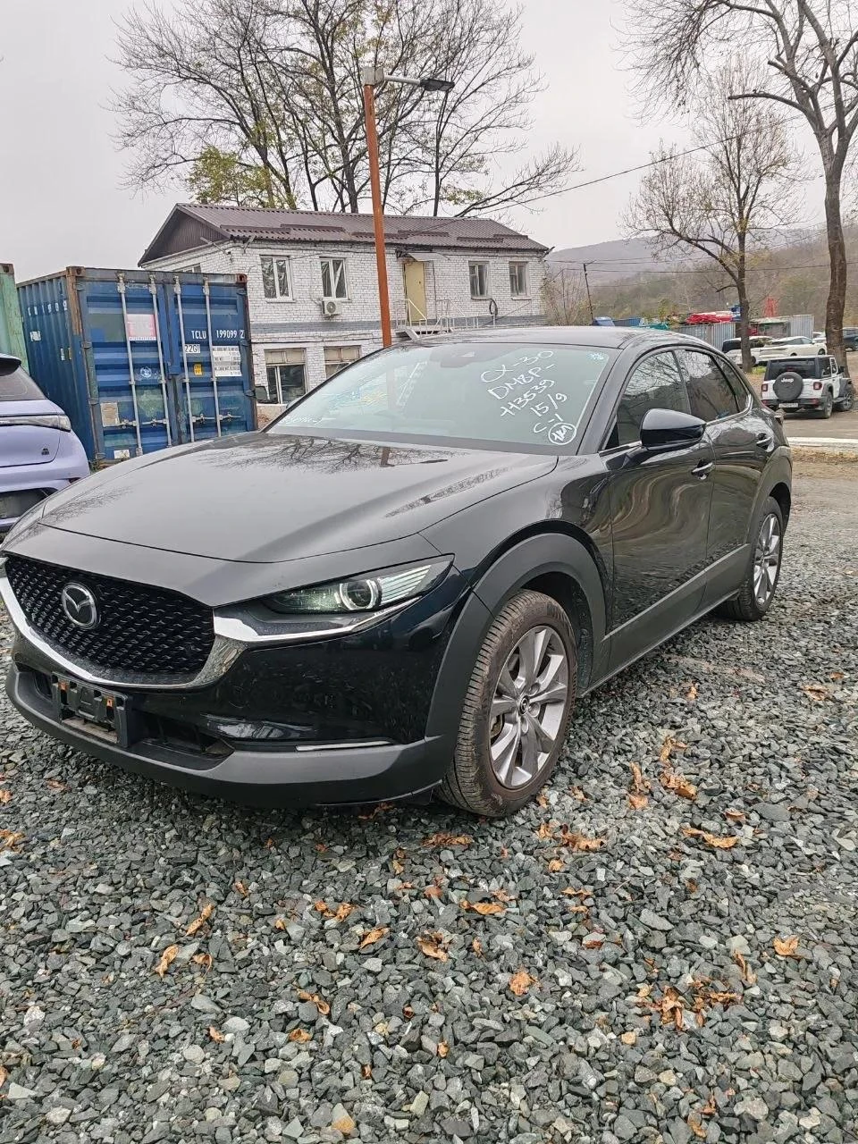 ⚫ Mazda CX30
