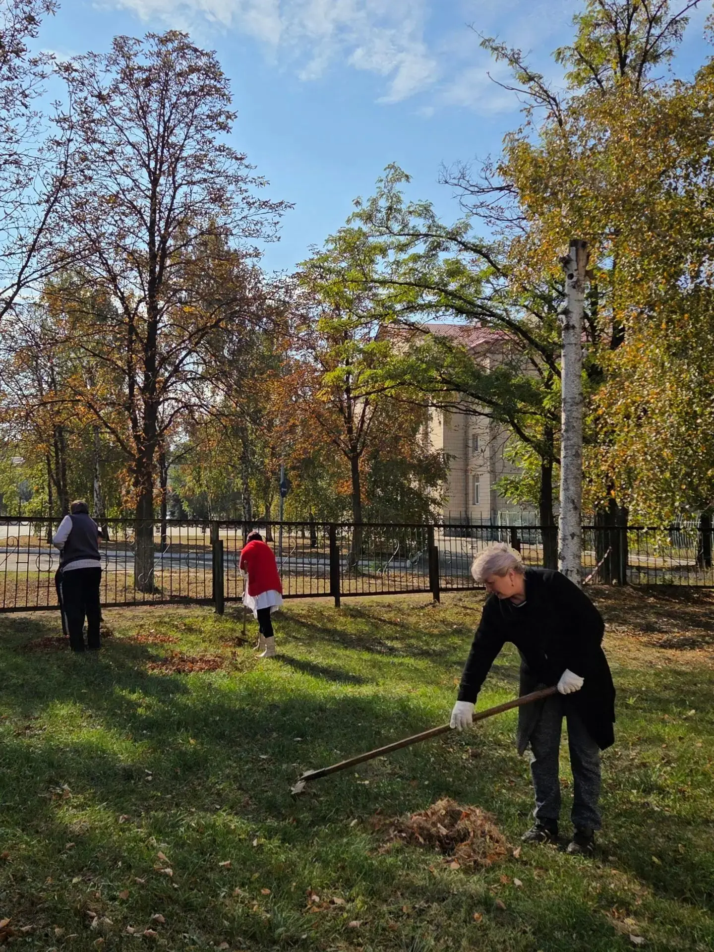 🌷Субботник учреждений здравоохранения Петровского района🐝