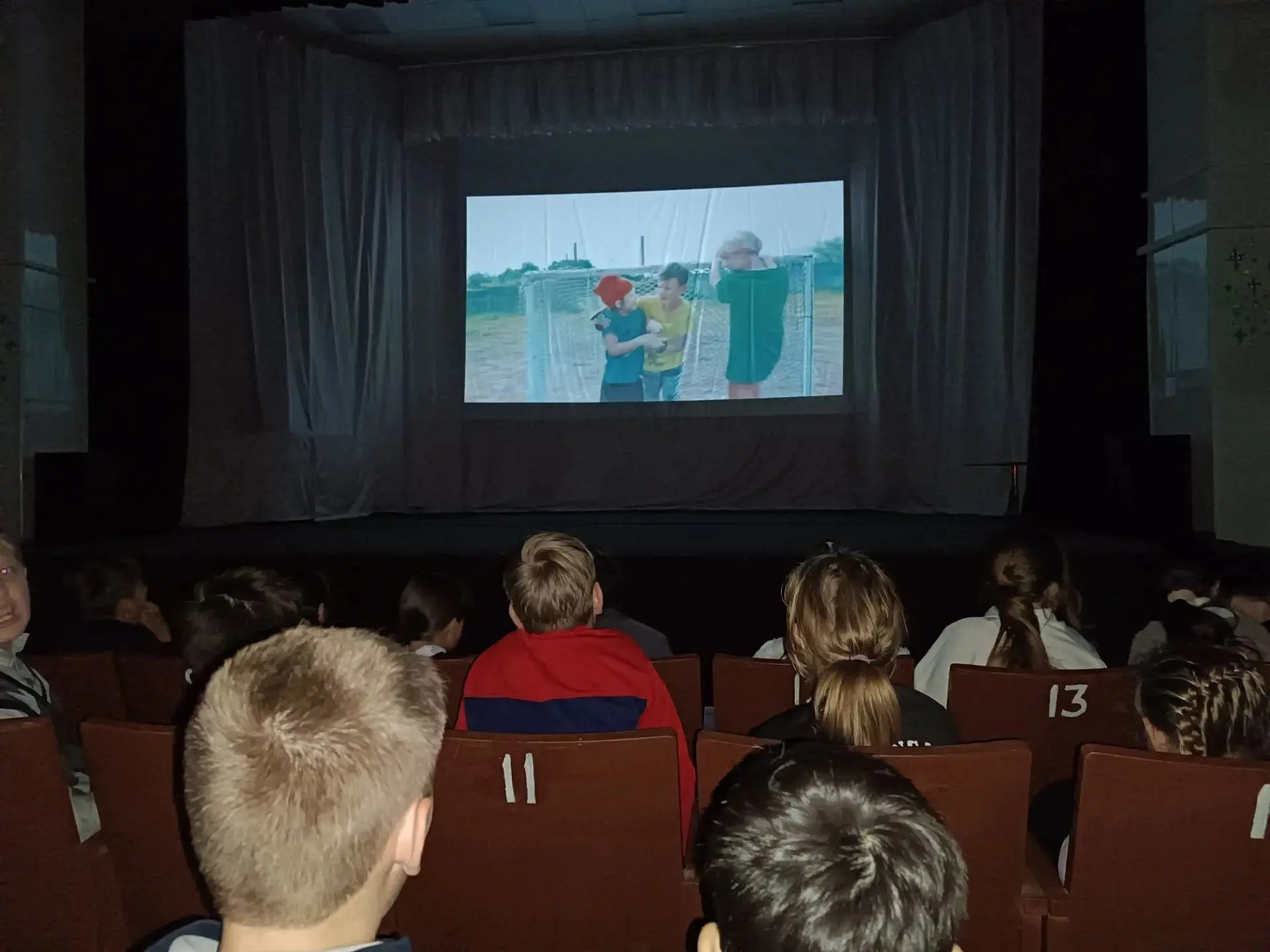 В рамках проведения XXXI Международного кинофестиваля «Кино – детям» ученики нашей школ...