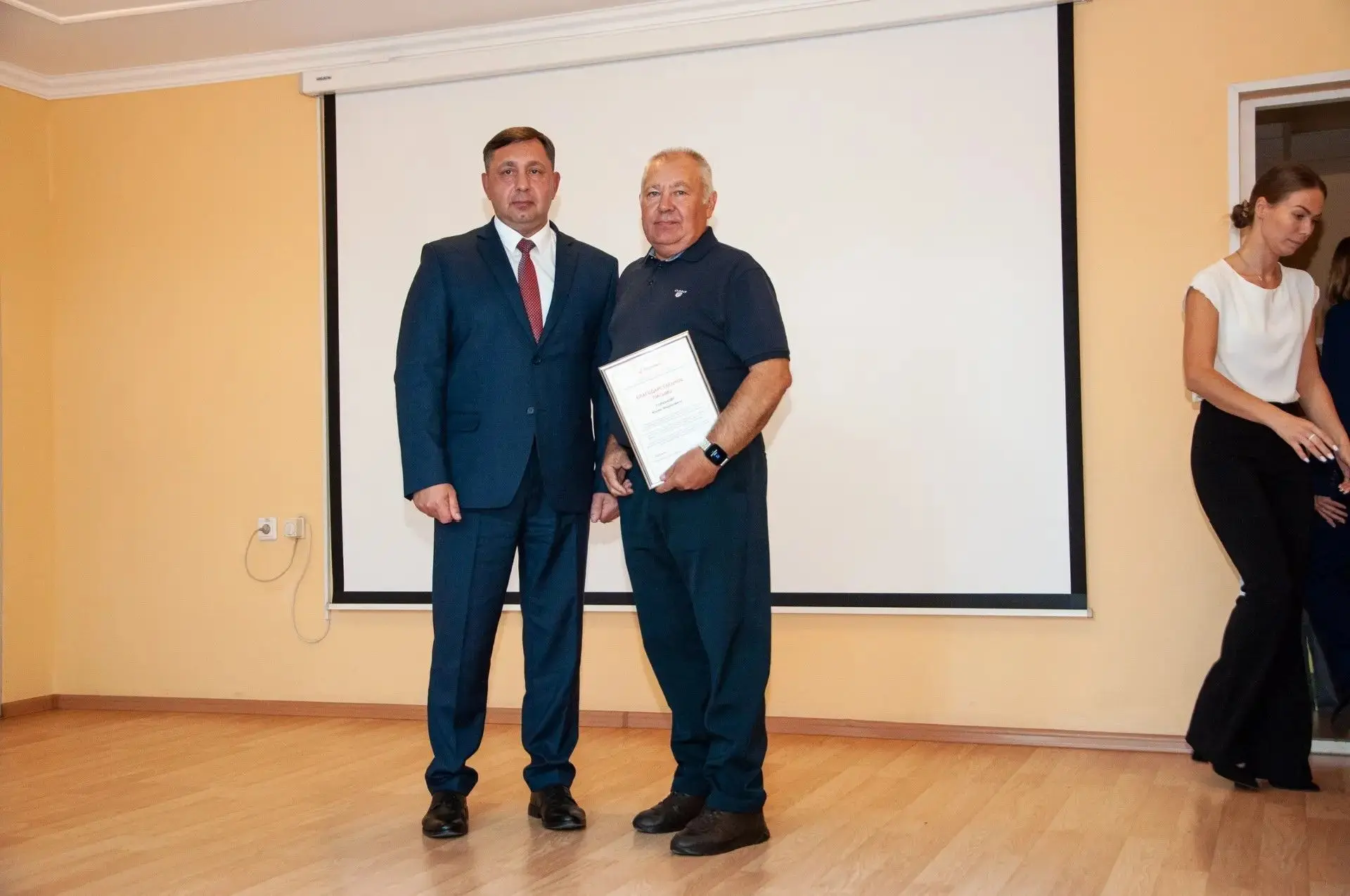 В Кемерово прошло мероприятие, посвящённое Дню добра и уважения, для ветеранов-железнод...