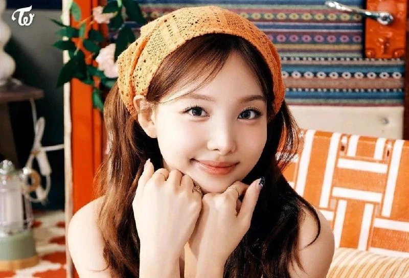 Найон из TWICE удивила фанатов дуэтом «We Don’t Talk Anymore» на первом стадионном конц...