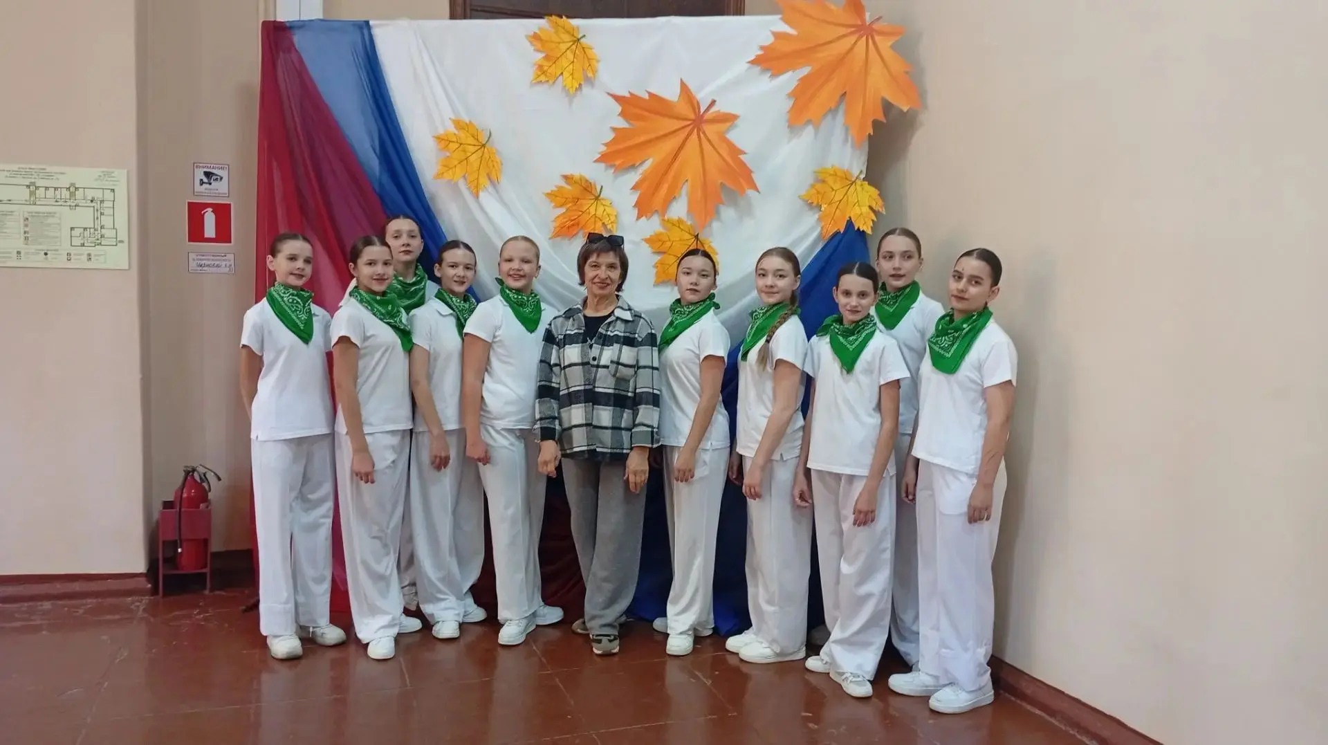 Сегодня, воспитанники "Народного" хореографического коллектива "Гран па"