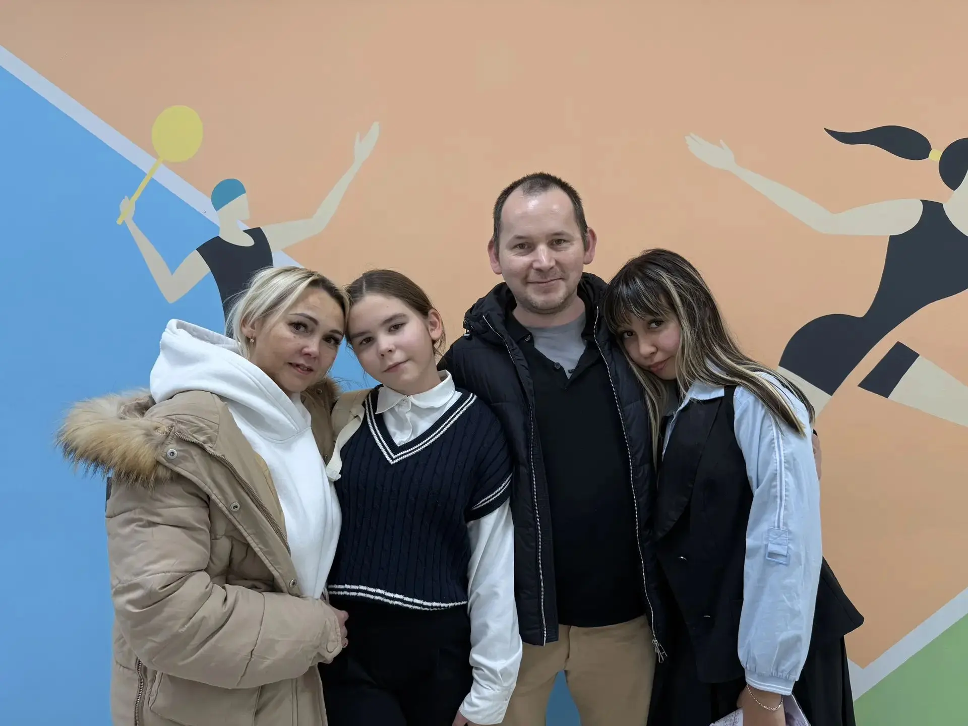 🇷🇺 Тёплая встреча: папа вернулся из зоны СВО в отпуск! ❤️✨