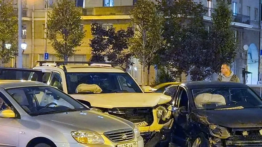 ⚡За прошедшие сутки на российских дорогах произошло 315 ДТП, в которых погибли 30 и пол...