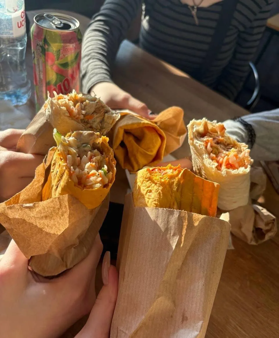 😋 Завтра в Москве будут бесплатно раздавать шаурму