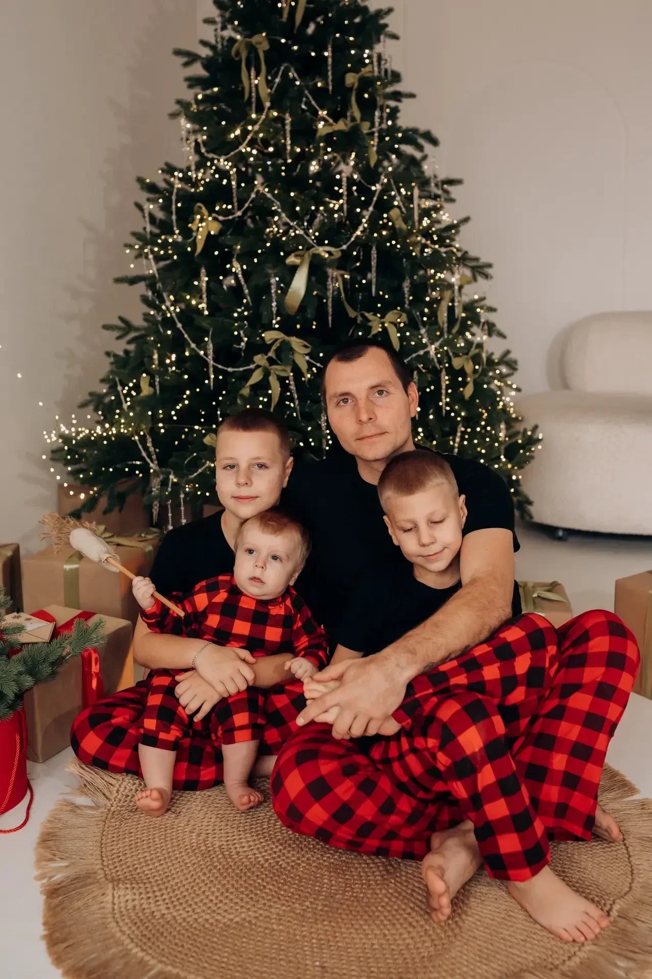 🎉 С наступающим Днём отца, дорогой папа! 🎉Каждый год в конце ноября мы всей семьёй пр...