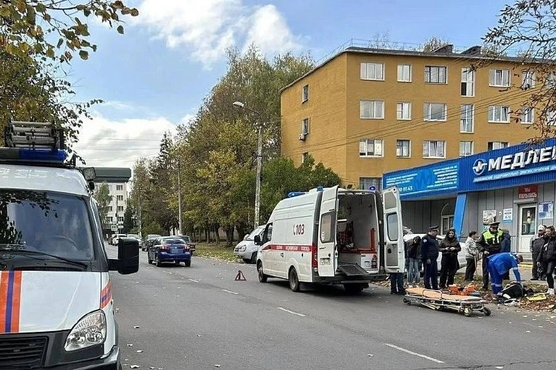 ‼️В Железногорске автомобиль сбил 32-летнего мужчину