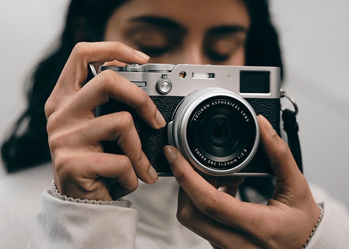 Как Fujifilm пережила конец плёнки: кремы из фотохимии, медицина и камеры X