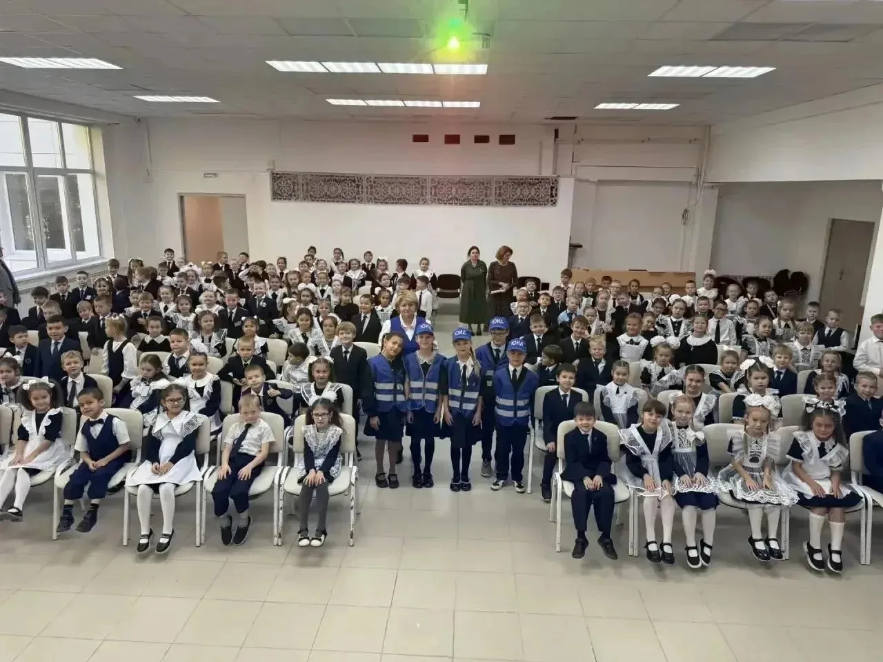 🚸 В Зеленодольске первоклассников посвятили в пешеходы