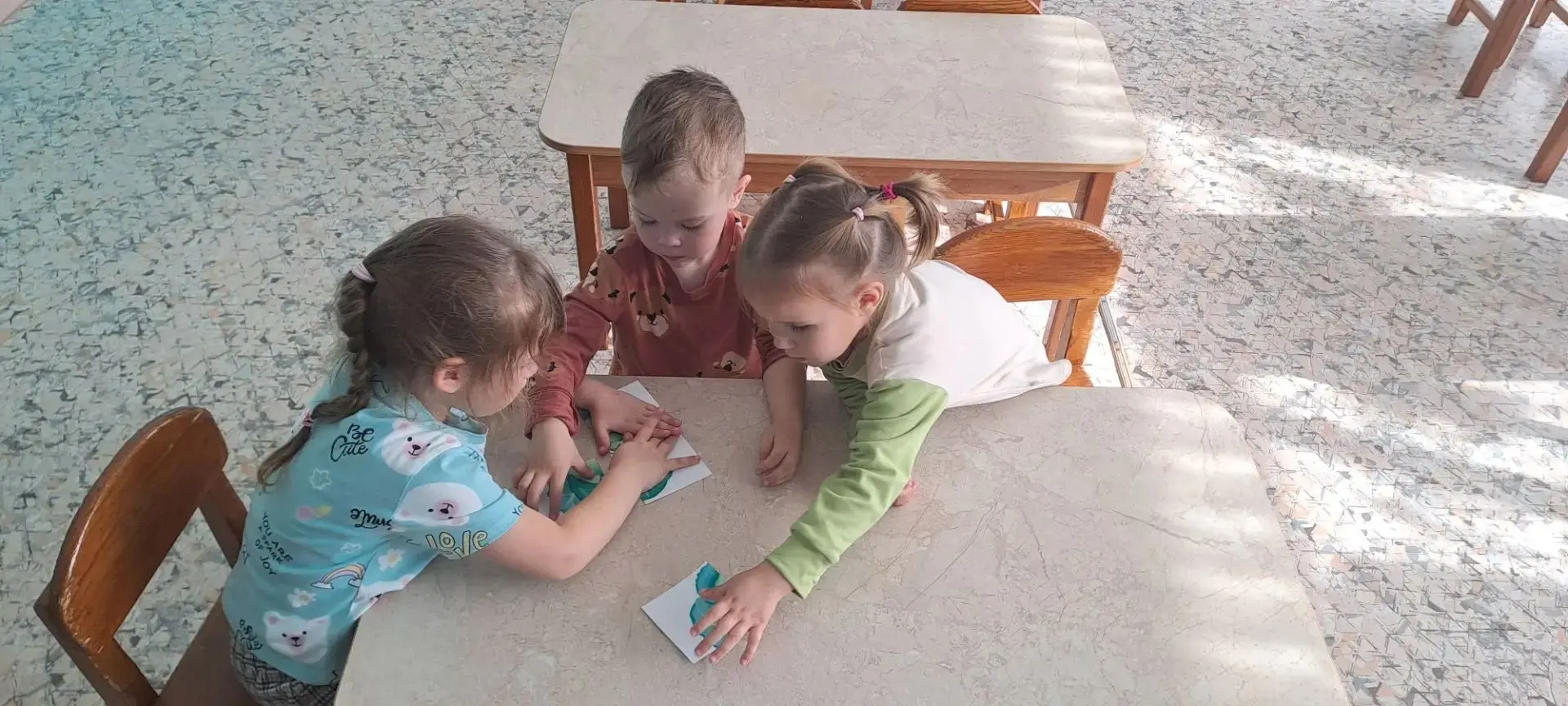 🧩 Собираем осень по кусочкам! Развивающее занятие в нашей группе 🍂