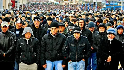 Насиловал жертву черенком от лопаты, пока не умерла: Вспыли страшные подробности жесток...
